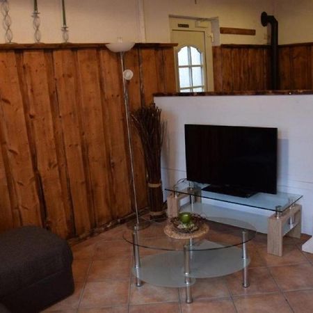 Ferienhaus Zur Kleinen Kneipe ฟลาดุงเงน ภายนอก รูปภาพ