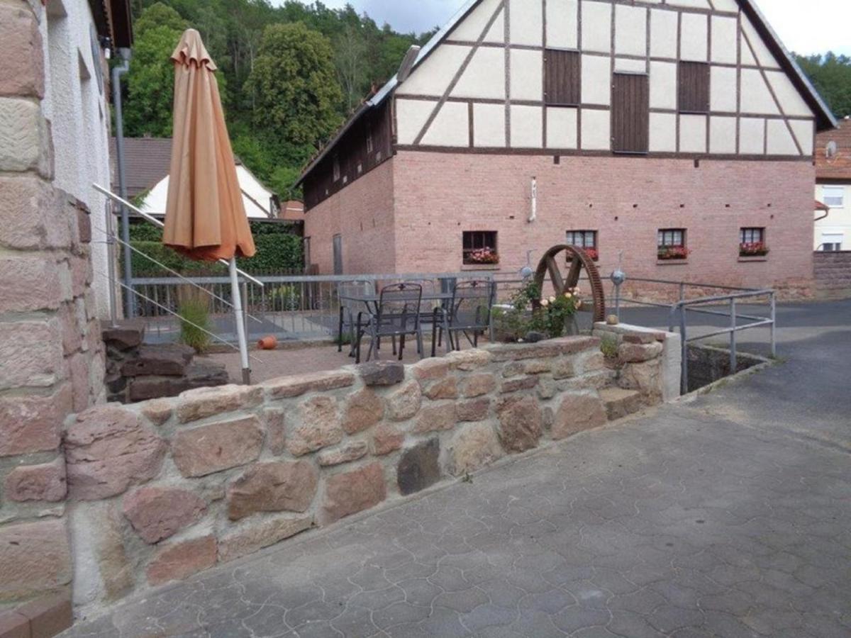 Ferienhaus Zur Kleinen Kneipe ฟลาดุงเงน ภายนอก รูปภาพ